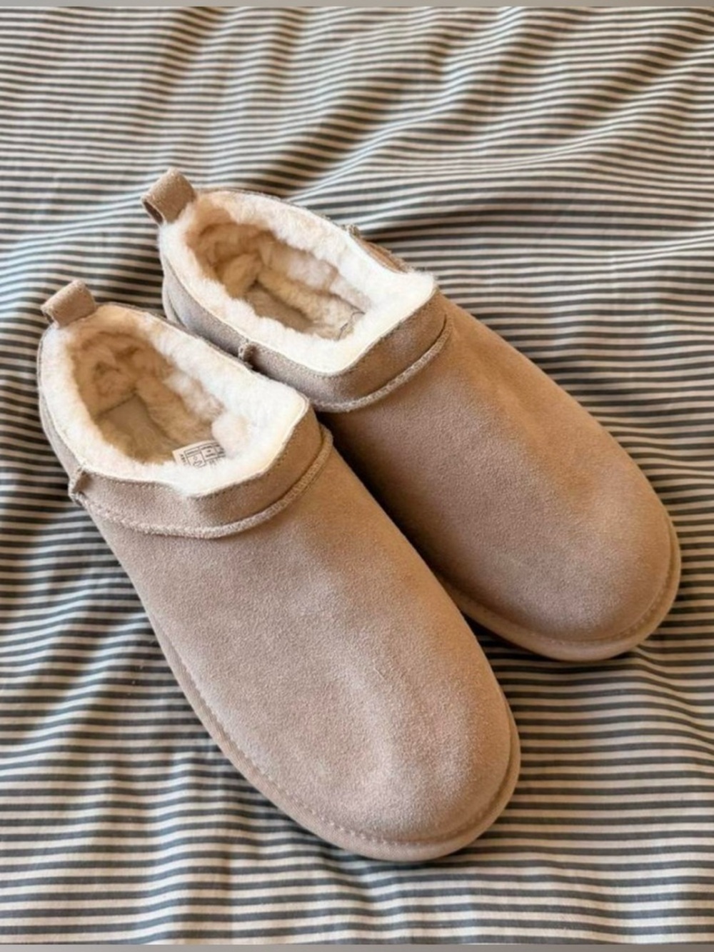 Ugg Classic Micro Mini Boots Sand Size 8 Brand New!